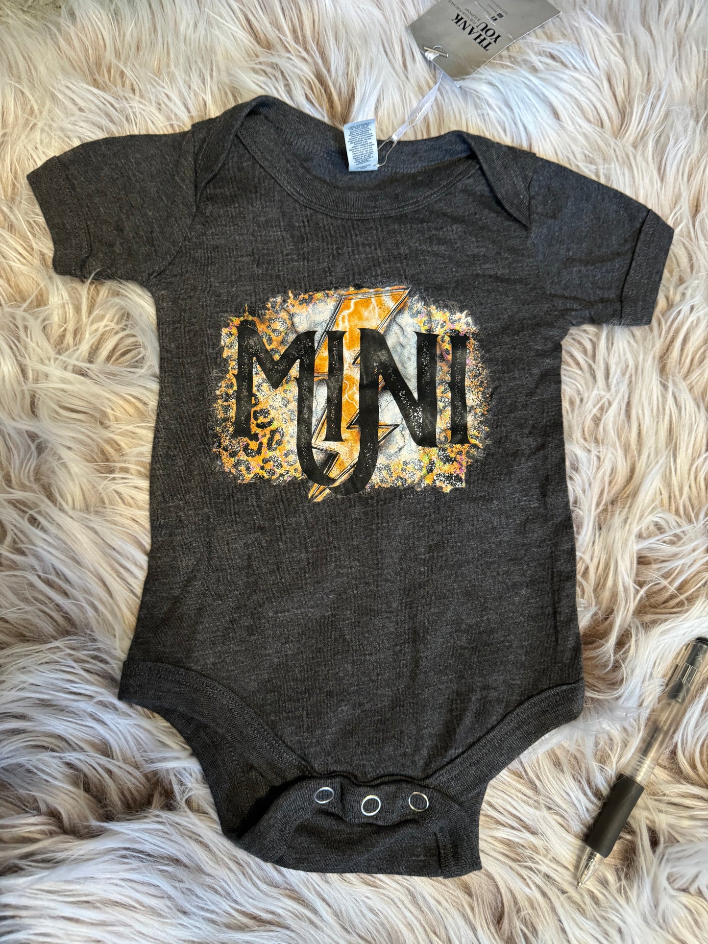 Mini